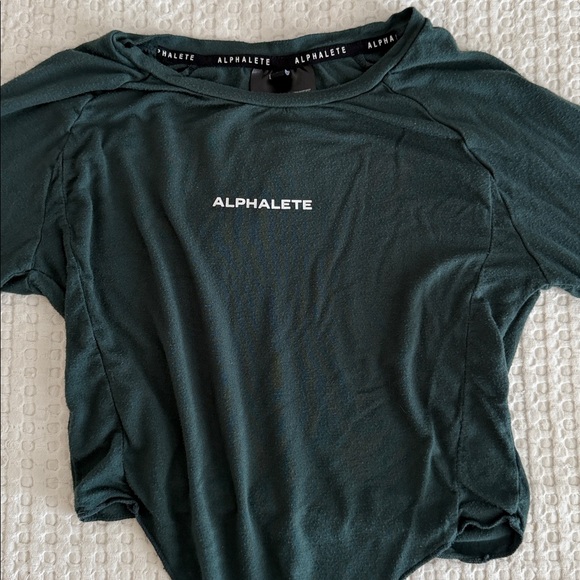 Alphalete Dark Green cropped Long Sleeve - Picture 2 of 4